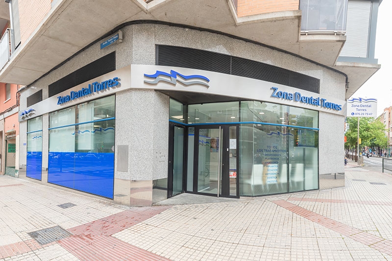 Carillas Dentales en Zaragoza - Maip. Tu Clínica Dental en el centro de  Zaragoza