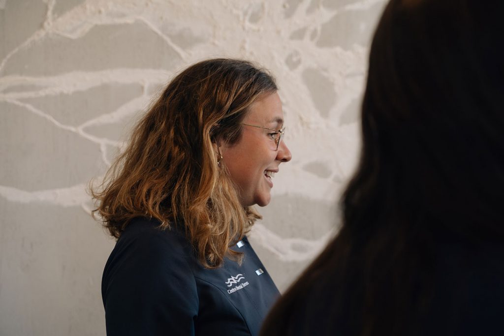 ¿Se pueden poner carillas si faltan dientes? CDT dra fernandez 2