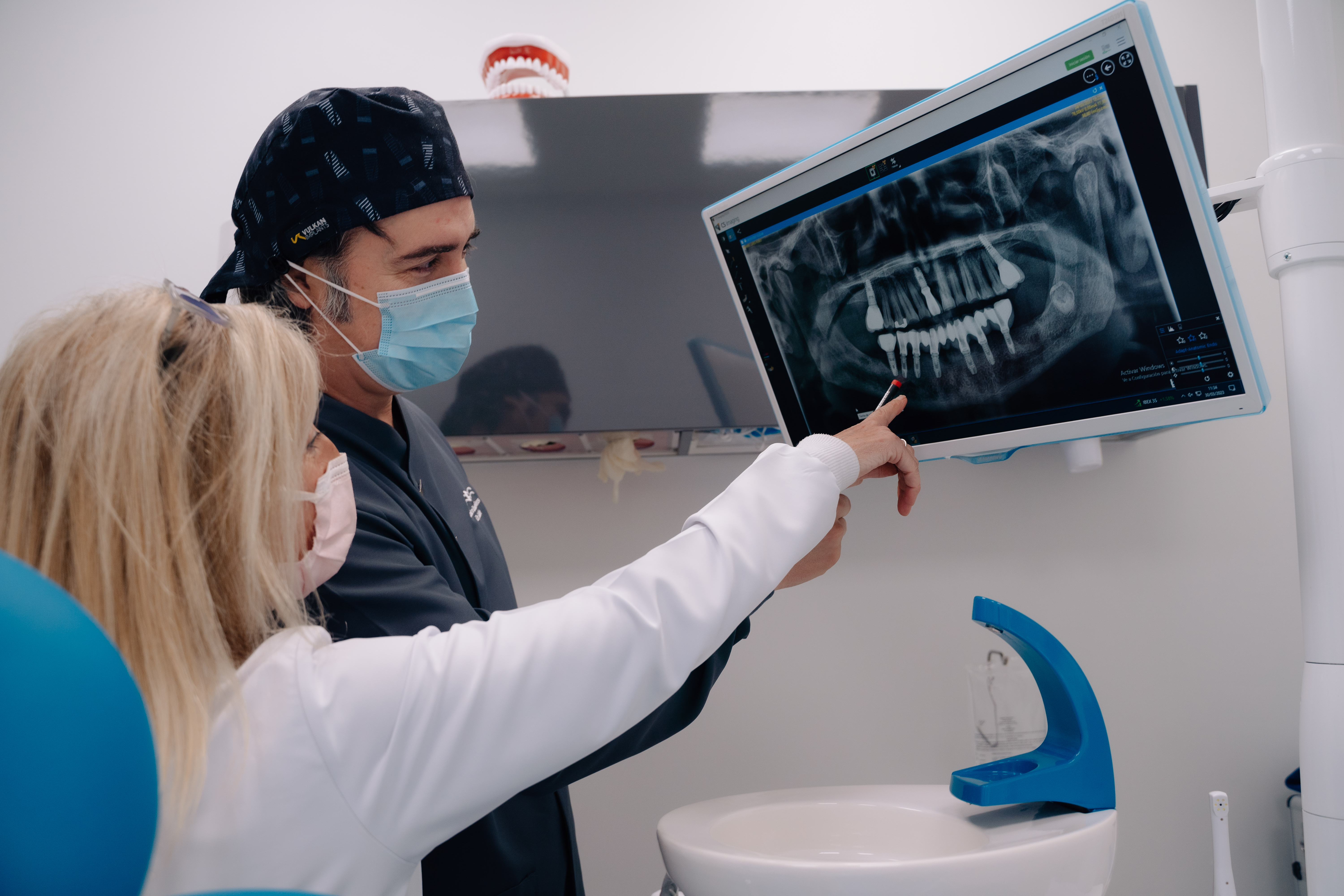 Prótesis dental fija roma torres mar2023 9992